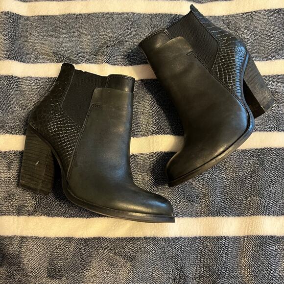 Aldo Black Booties Women's Size 6.5 - Picture 5 of 11